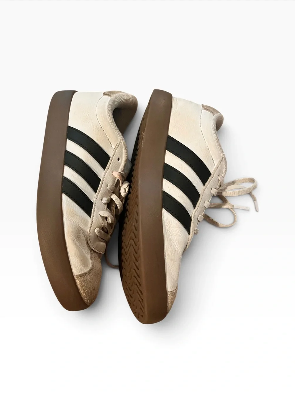 Girls Adidas Sambas size 4
